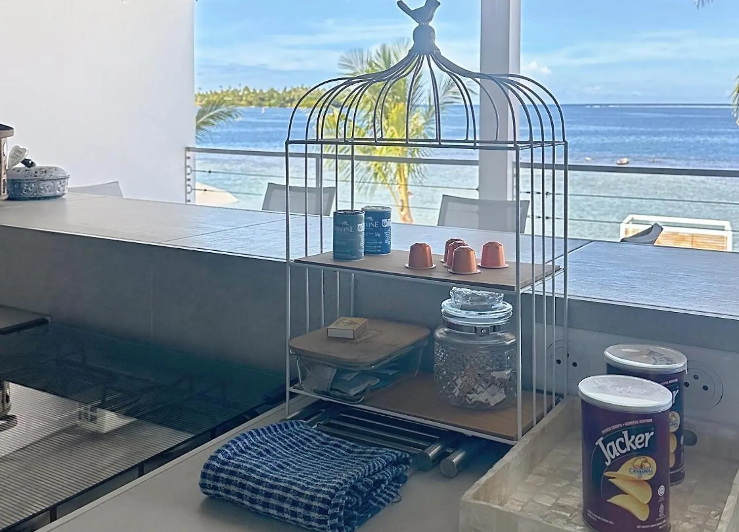 Pension Irivai, Appartement Uo Uo 3 Chambres Vue Mer Uturoa 0*,  Polynésie française