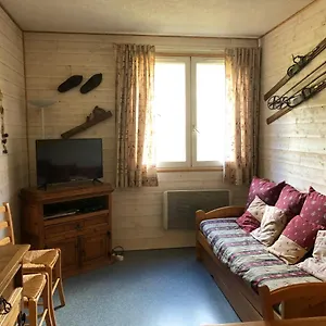 https://le-bois-des-lievres.hotels-rhonealpes.com